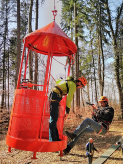 Roping training at the Hölstein crane site 1