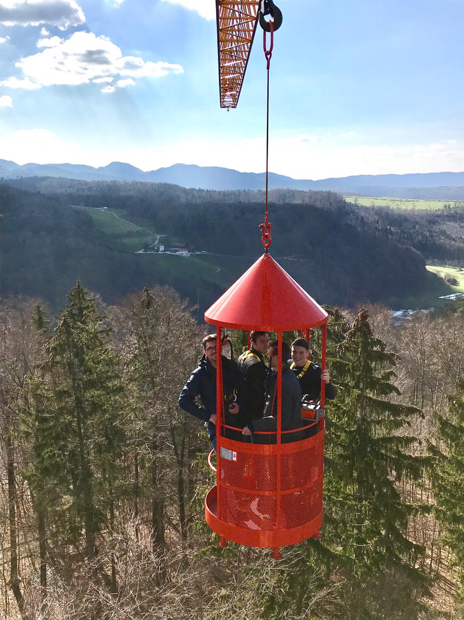 Gymnasium Laufen Crane